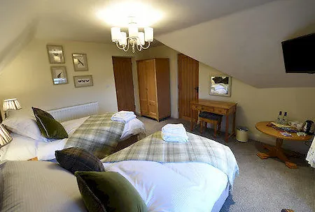 Inn Gateway At