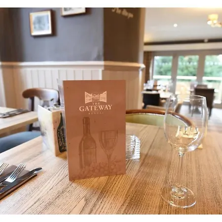 Värdshus Gateway At 3*